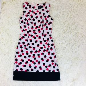 ⚫️💕Ronni Nicole Polka Dot Midi Dress💕⚫️